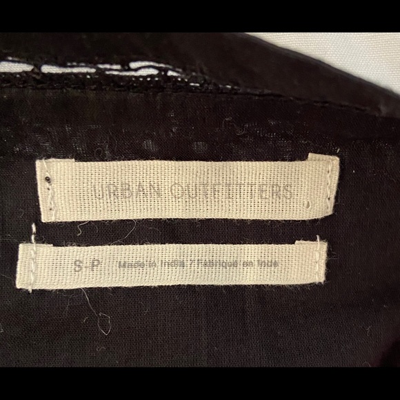 Urban Outfitters Wrap Skirt size S - Picture 6 of 6